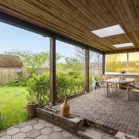 度假居 Villum - 700m From The Sea By Interhome